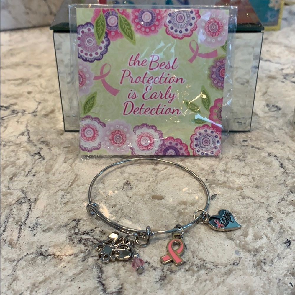 NWT Breast Cancer Awareness Bracelet 💕💗🔥